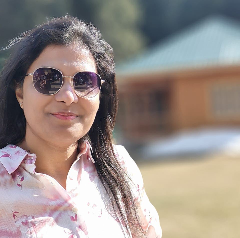 Dr Amita Profile